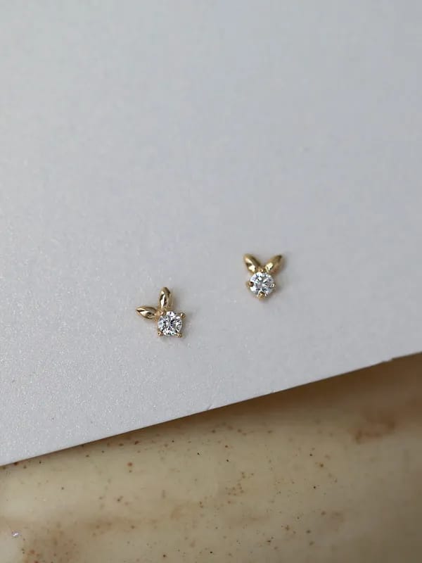 Piercing con circonio plata 925 laminado en oro