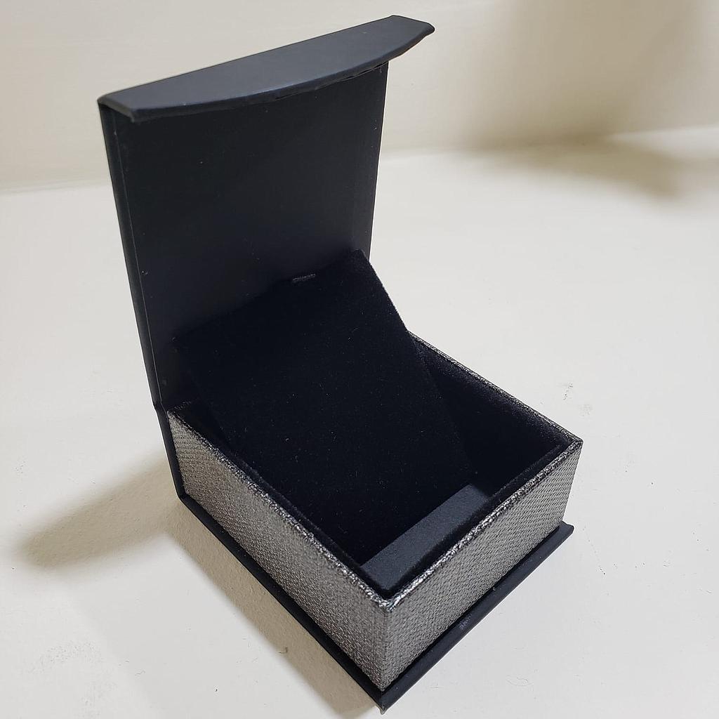 CAJA PARA JOYERIA/ BROCHE DE IMAN