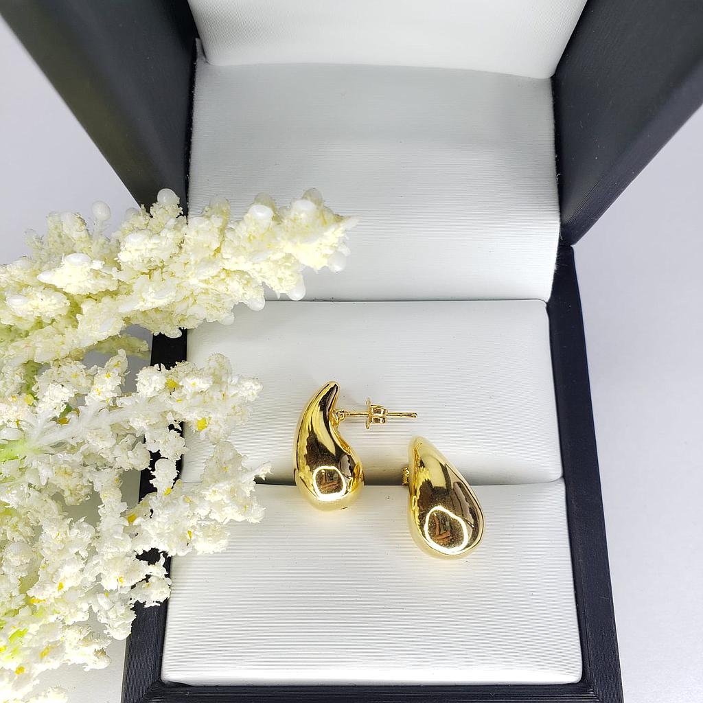 ZARCILLOS DE GOTA. ARETES , PENDIENTES , CIERRE TOPITO .