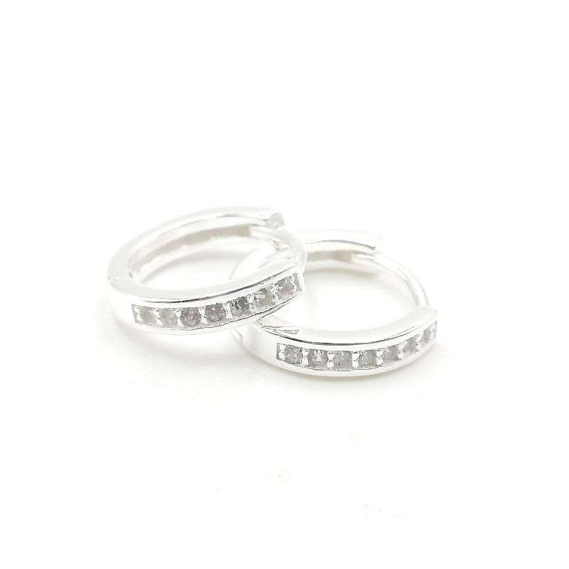 HUGGIES CON CIRCONES F1R07. ARETES, ZARCILLOS, CIERRE HUGGIES