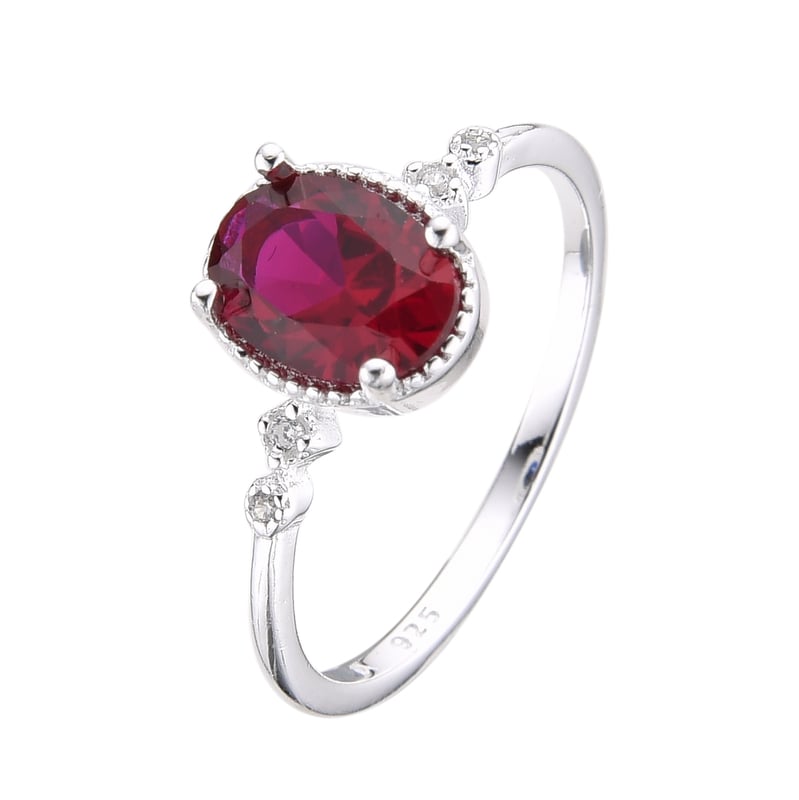 ANILLO DE CIRCONES. SORTIJA