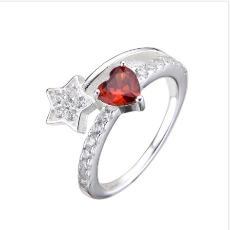 ANILLO DE CORAZÓN Y ESTRELLA. SORTIJA