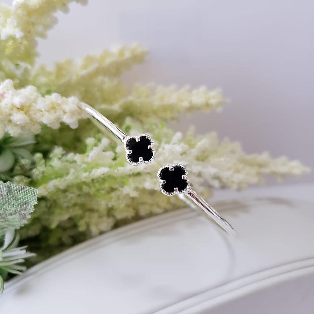 PULSERA RÍGIDA DE FLOR. MANILLA, BRAZALETE, NÁCAR. (VAN)